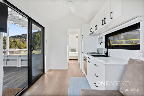 Property photo of 227B Cordeaux Road Mount Kembla NSW 2526