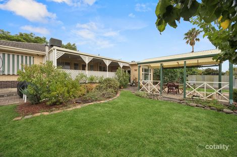 20 Roberts Rd, Hackham West, SA 5163