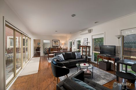 Property photo of 7 Hutchinson Drive Kew VIC 3101