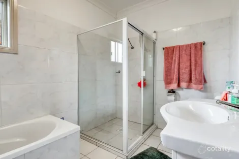 Property photo of 17 Taylor Road Young NSW 2594