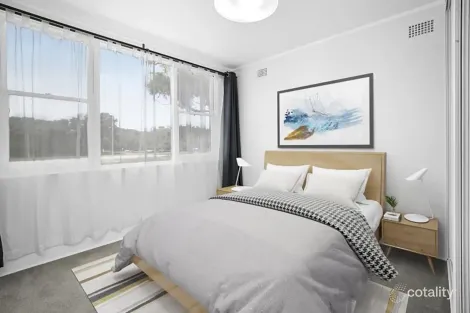 Property photo of 4/17 Grafton Crescent Dee Why NSW 2099