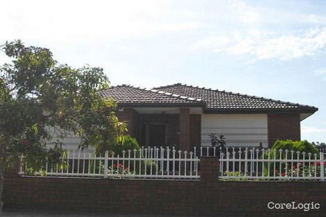 16 Gum Rd, Kings Park, VIC 3021