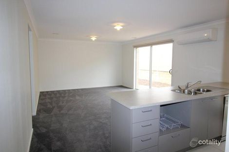 Property photo of 16 Stringybark Avenue Wallan VIC 3756