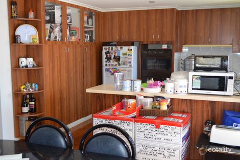 Property photo of 2/4 Amiens Close Bossley Park NSW 2176
