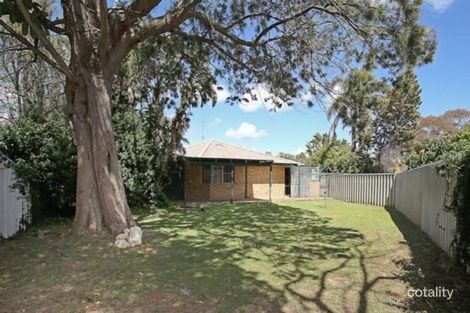 Property photo of 8 St James Place Greenfields WA 6210
