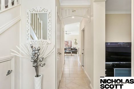 Property photo of 2 Teal Court Williamstown VIC 3016