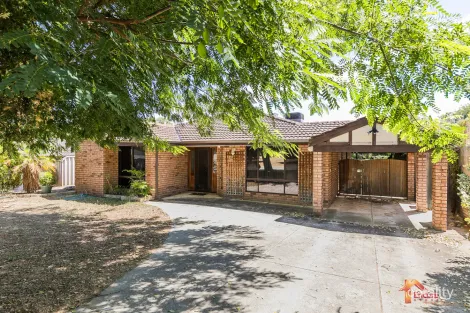 15 Tristram Gdns, Parmelia, WA 6167