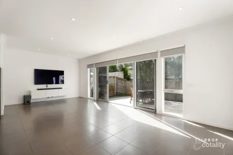 Property photo of 21 Deco Place Epping VIC 3076