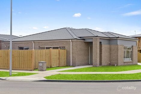 Property photo of 8 Arch Drive Alfredton VIC 3350