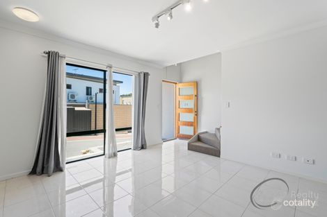 Property photo of 21/22 Rinaldo Crescent Coolbellup WA 6163