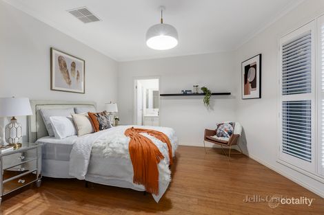 Property photo of 8 Coolarn Street Mount Waverley VIC 3149