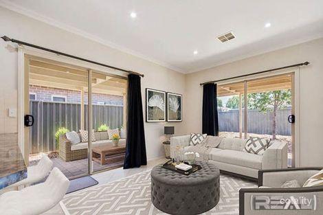 Property photo of 4 Lakeside Drive Andrews Farm SA 5114