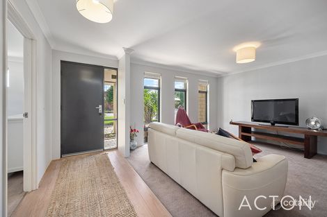 Property photo of 6 Ivanhoe Street Morley WA 6062