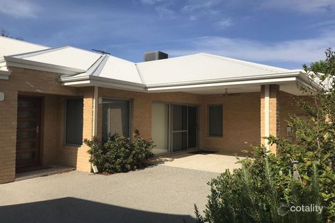 Property photo of 29 Bradshaw Crescent Manning WA 6152