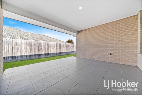 Property photo of 1 Foxx Court Yarrabilba QLD 4207