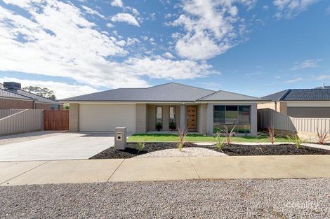 Property photo of 17 Victoria Avenue Kangaroo Flat VIC 3555