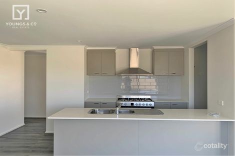 Property photo of 9 Feather Drive Mooroopna VIC 3629