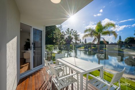 Property photo of 2/39 Karbunya Street Mermaid Waters QLD 4218