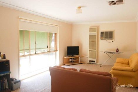 Property photo of 16 Matheson Place Estella NSW 2650