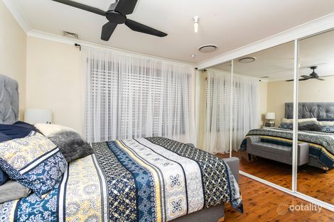 Property photo of 16 Barton Street Oak Flats NSW 2529