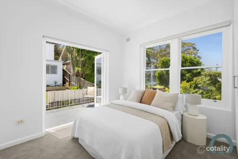 Property photo of 144 Queenscliff Road Queenscliff NSW 2096