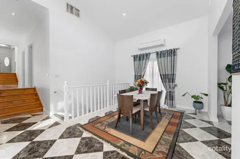 Property photo of 34 Clontarf Crescent Templestowe VIC 3106