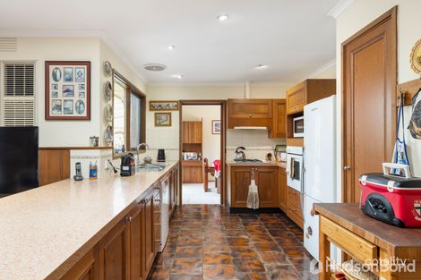 Property photo of 30 Pine Hill Drive Doncaster East VIC 3109