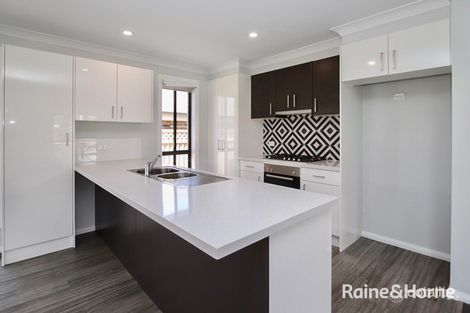 Property photo of 79 Wentworth Drive Kelso NSW 2795