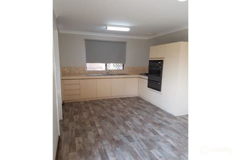 2/8 Valentine Ave, Dianella, WA 6059