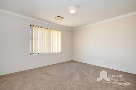 Property photo of 19 Murchison Parade Millbridge WA 6232