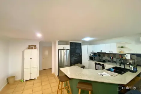 Property photo of 25 Wattle Crescent Raceview QLD 4305