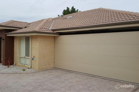 2/11 Hornsey Way, Balga, WA 6061