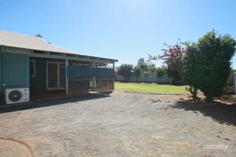 Property photo of 4 McCamey Loop Baynton WA 6714