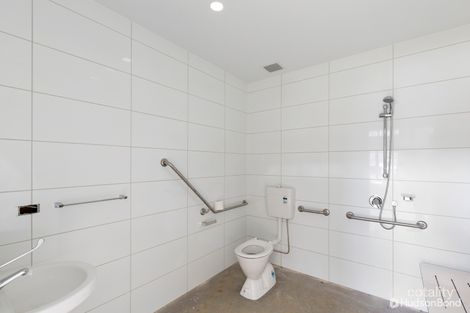 2/21 Cook Rd, Mitcham, VIC 3132