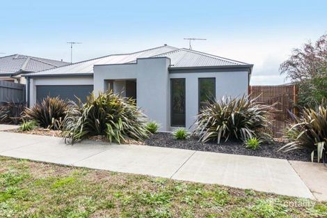 32 Casuarina Ave, Torquay, VIC 3228