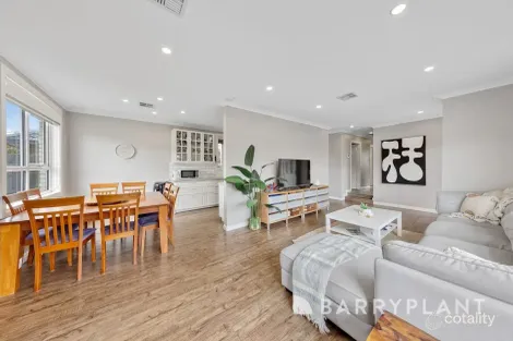 Property photo of 2 Luxford Street St Albans VIC 3021
