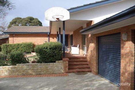 Property photo of 8 Orkney Place Wanniassa ACT 2903