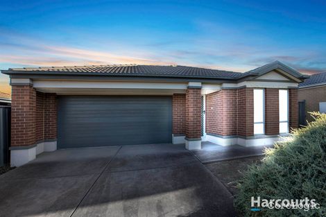 Property photo of 2 Penhurst Place Deer Park VIC 3023