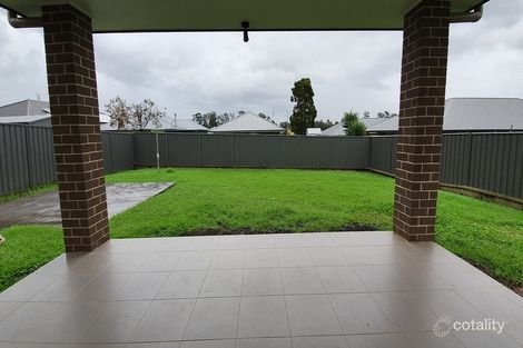 4 Silvereye Cl, South Nowra, NSW 2541