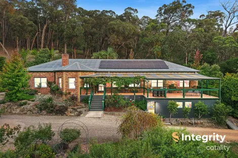 61 Romeo Rd, Healesville, VIC 3777