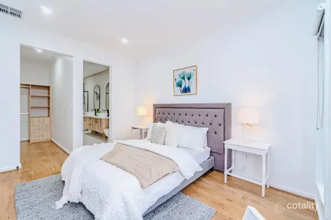 Property photo of 67 Regatta Drive Craigieburn VIC 3064