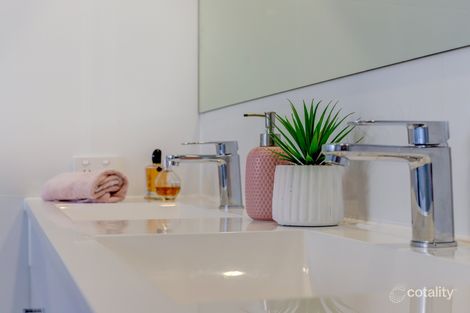 Property photo of 29 Banff Court Robina QLD 4226