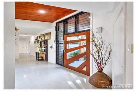 Property photo of 10 Ridgeline Drive Tanby QLD 4703