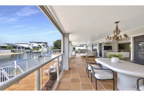 8 Cristobel Ct, Broadbeach Waters, QLD 4218