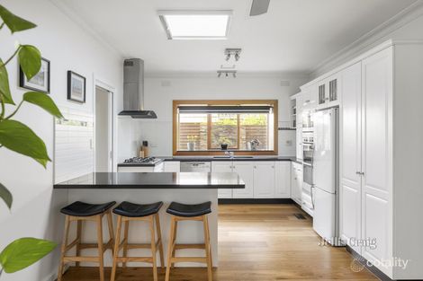 Property photo of 4 Rowan Avenue Bentleigh East VIC 3165