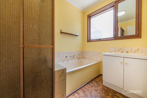Property photo of 38 Agora Boulevard Ferntree Gully VIC 3156