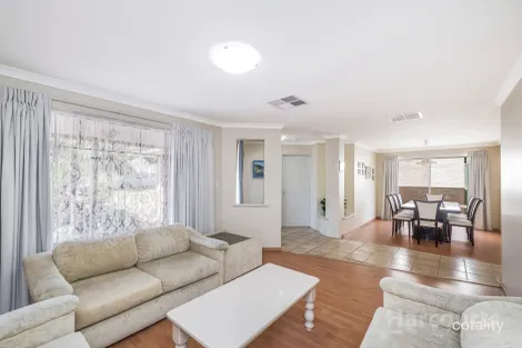 Property photo of 42 Cadoux Loop Hocking WA 6065