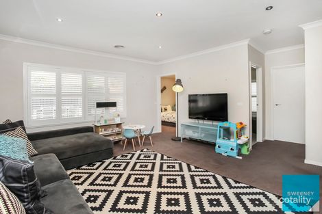 Property photo of 60 Lawson Way Caroline Springs VIC 3023