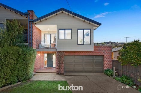 Property photo of 1/118 Thornhill Road Highton VIC 3216