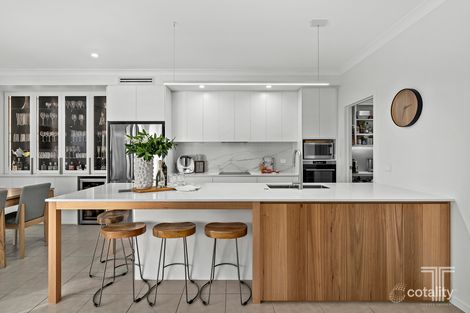 Property photo of 103/16 Surbiton Court Carindale QLD 4152